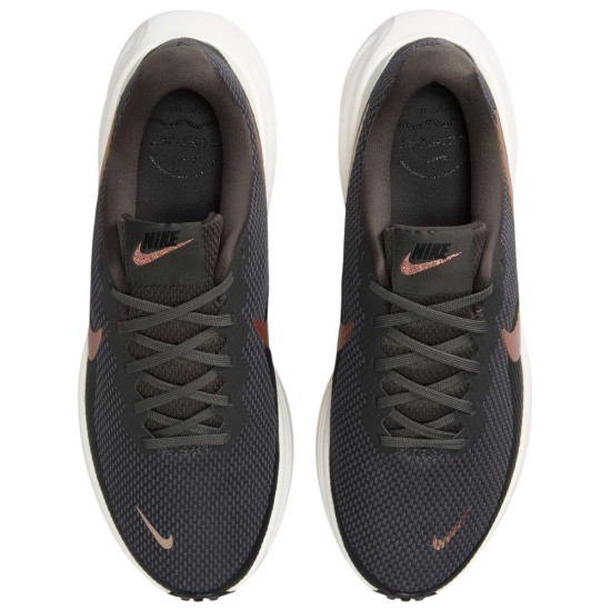 Nike Revolution 8 W